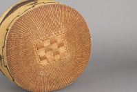 Nuu-chah-nulth%20artist%3B%20or%20Makah%20artist%2C%20%3Cb%3E%3Ci%3E%20Lidded%20Basket%3C%2Fi%3E%3C%2Fb%3E%2C%20ca.%201900%2C%20cedar%2C%20beargrass%2C%20and%20natural%20dye%2C%20The%20Elizabeth%20Cole%20Butler%20Collection%2C%20no%20known%20copyright%20restrictions%2C%202013.1.37a%2Cb